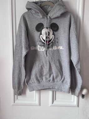 Vintage Classic Disneyland Walt Disney World Mickey Mouse Graphic Thrashed Small